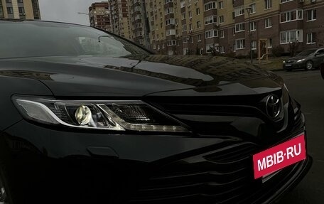 Toyota Camry, 2019 год, 3 050 000 рублей, 18 фотография