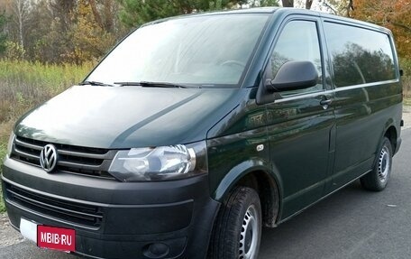 Volkswagen Transporter T5 рестайлинг, 2013 год, 2 500 000 рублей, 4 фотография