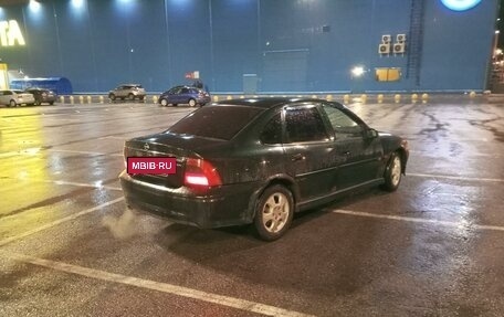 Opel Vectra B рестайлинг, 1999 год, 110 000 рублей, 4 фотография