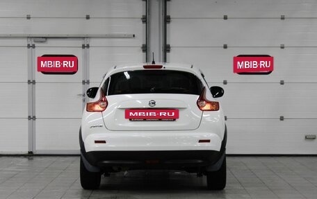 Nissan Juke II, 2013 год, 1 377 000 рублей, 6 фотография