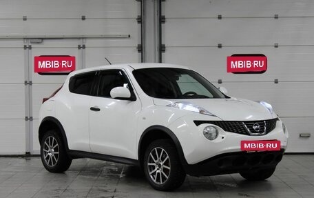 Nissan Juke II, 2013 год, 1 377 000 рублей, 3 фотография