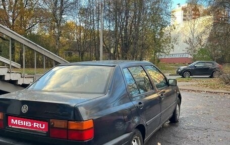 Volkswagen Vento, 1993 год, 180 000 рублей, 5 фотография