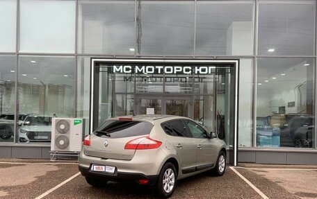 Renault Megane III, 2014 год, 870 000 рублей, 2 фотография