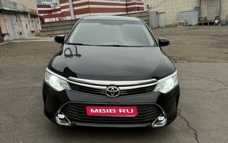 Toyota Camry, 2015 год, 2 050 000 рублей, 13 фотография