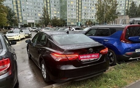 Toyota Camry, 2018 год, 2 270 000 рублей, 2 фотография