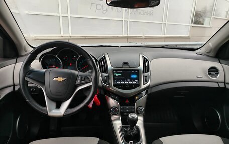 Chevrolet Cruze II, 2013 год, 852 000 рублей, 5 фотография