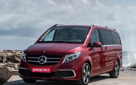 Mercedes-Benz V-Класс, 2019 год, 6 500 000 рублей, 1 фотография