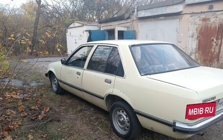 Opel Rekord E, 1979 год, 115 000 рублей, 3 фотография