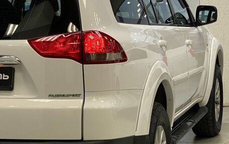 Mitsubishi Pajero Sport II рестайлинг, 2013 год, 2 099 999 рублей, 20 фотография