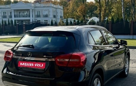 Mercedes-Benz GLA, 2016 год, 2 850 000 рублей, 4 фотография