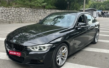 BMW 3 серия, 2018 год, 3 590 000 рублей, 8 фотография