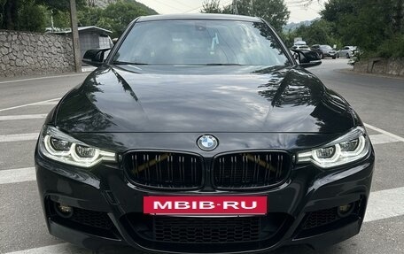 BMW 3 серия, 2018 год, 3 590 000 рублей, 7 фотография