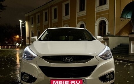 Hyundai ix35 I рестайлинг, 2015 год, 1 850 000 рублей, 4 фотография