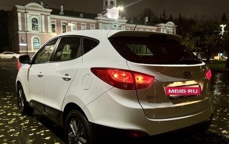 Hyundai ix35 I рестайлинг, 2015 год, 1 850 000 рублей, 10 фотография