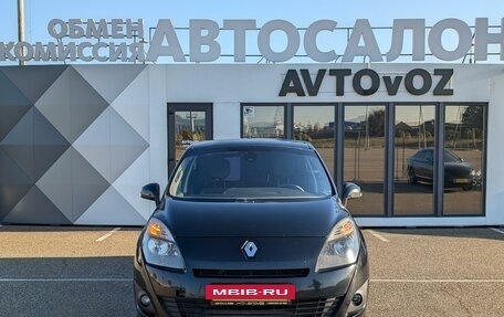 Renault Scenic III, 2011 год, 985 000 рублей, 2 фотография