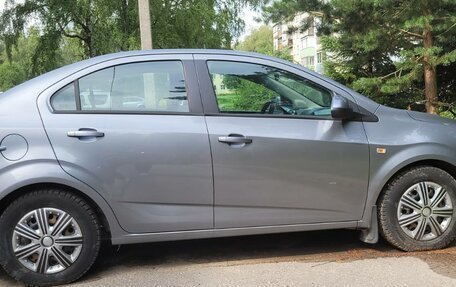 Chevrolet Aveo III, 2013 год, 720 000 рублей, 3 фотография