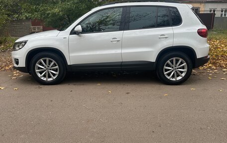 Volkswagen Tiguan I, 2015 год, 1 690 000 рублей, 4 фотография