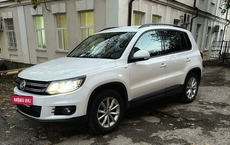 Volkswagen Tiguan I, 2015 год, 1 690 000 рублей, 2 фотография