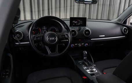 Audi A3, 2017 год, 2 499 000 рублей, 6 фотография