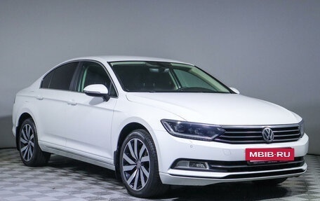 Volkswagen Passat B8 рестайлинг, 2019 год, 3 195 000 рублей, 3 фотография