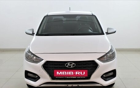 Hyundai Solaris II рестайлинг, 2018 год, 845 000 рублей, 2 фотография