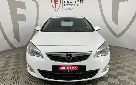 Opel Astra J, 2011 год, 870 000 рублей, 2 фотография