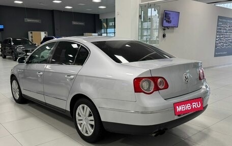 Volkswagen Passat B6, 2005 год, 720 000 рублей, 8 фотография