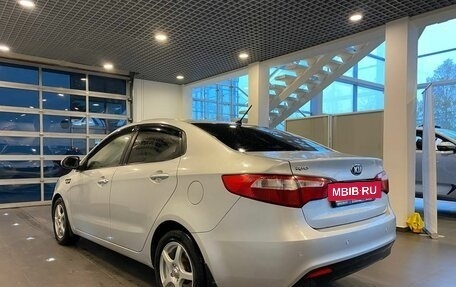 KIA Rio III рестайлинг, 2013 год, 999 000 рублей, 5 фотография