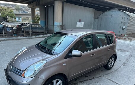 Nissan Note II рестайлинг, 2007 год, 700 000 рублей, 2 фотография