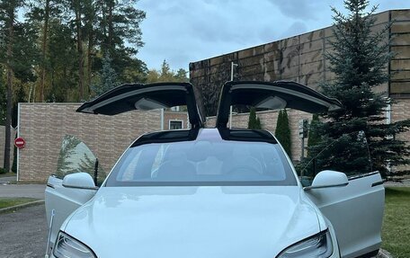 Tesla Model X I, 2020 год, 8 000 000 рублей, 2 фотография