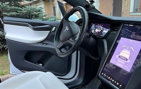 Tesla Model X I, 2020 год, 8 000 000 рублей, 8 фотография