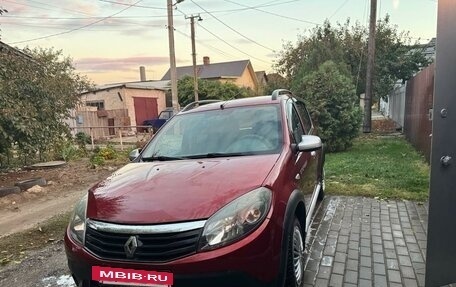 Renault Sandero I, 2012 год, 900 000 рублей, 3 фотография