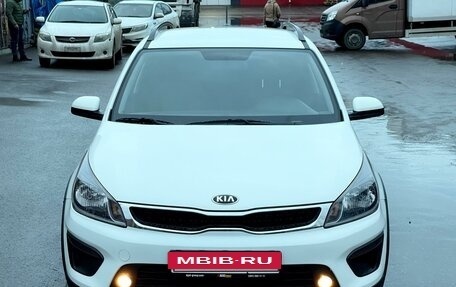 KIA Rio IV, 2018 год, 1 398 000 рублей, 3 фотография