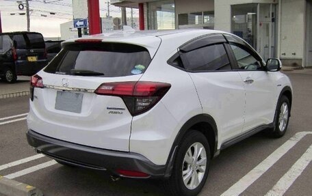 Honda Vezel, 2019 год, 1 480 000 рублей, 6 фотография