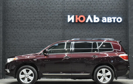 Toyota Highlander III, 2013 год, 2 895 000 рублей, 9 фотография