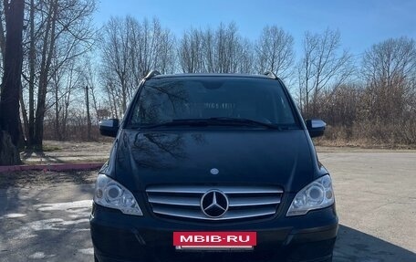 Mercedes-Benz Viano, 2011 год, 3 500 000 рублей, 2 фотография