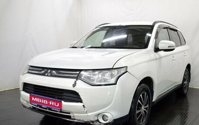 Mitsubishi Outlander III рестайлинг 3, 2013 год, 1 231 000 рублей, 1 фотография