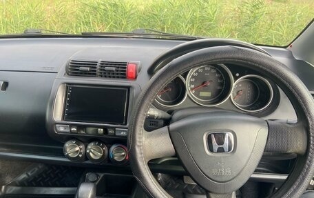 Honda Fit III, 2002 год, 350 000 рублей, 19 фотография