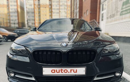 BMW 5 серия, 2015 год, 2 850 000 рублей, 2 фотография