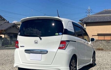 Honda Freed I, 2016 год, 853 000 рублей, 2 фотография