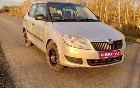 Skoda Fabia II, 2012 год, 450 000 рублей, 1 фотография