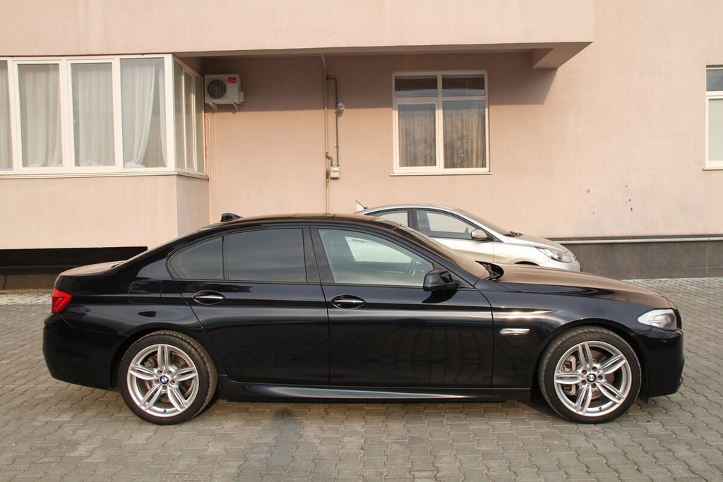 BMW 5 серия F10, F11, F07 рестайлинг, 2013 год, 640 000 рублей, 9 фотография