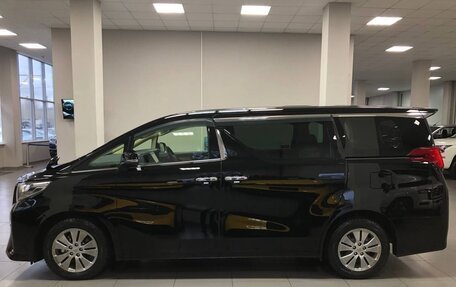 Toyota Alphard III, 2017 год, 3 885 000 рублей, 2 фотография