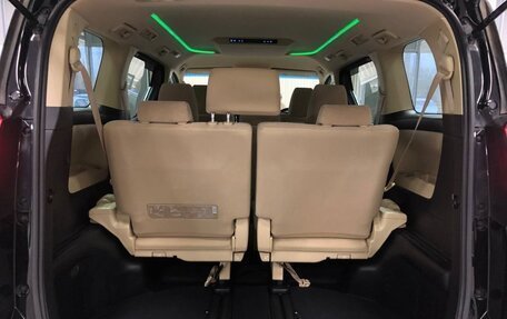 Toyota Alphard III, 2017 год, 3 885 000 рублей, 24 фотография