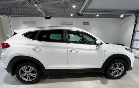 Hyundai Tucson III, 2018 год, 2 349 000 рублей, 5 фотография