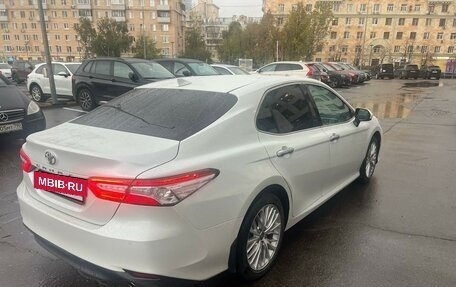 Toyota Camry, 2020 год, 3 500 000 рублей, 3 фотография