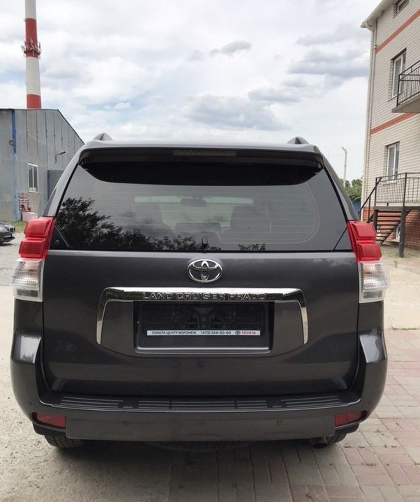 Toyota Land Cruiser Prado 150, 2012 год, 1 000 000 рублей, 7 фотография