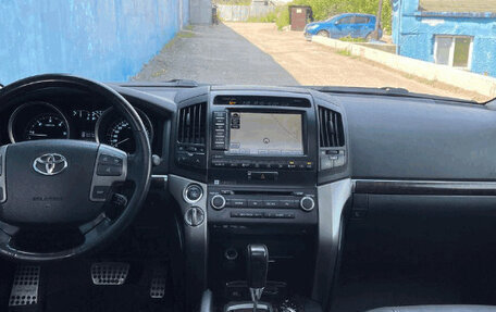 Toyota Land Cruiser 200, 2010 год, 3 520 000 рублей, 4 фотография