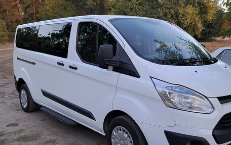 Ford Tourneo Custom I рестайлинг, 2014 год, 2 200 000 рублей, 3 фотография