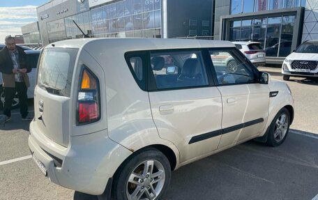 KIA Soul I рестайлинг, 2010 год, 720 000 рублей, 3 фотография